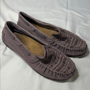 Taos Footwear Women's Heritage Moccasin Size EU 39 US 8/8.5